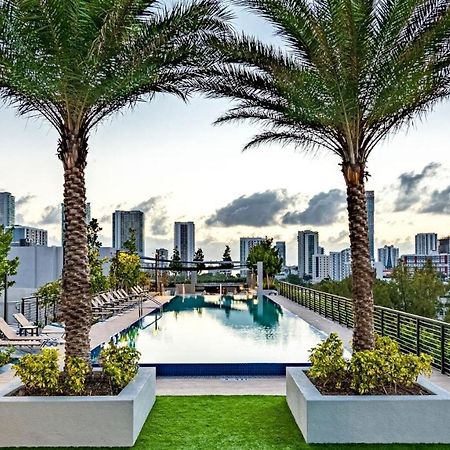 Sentral Studio Apt With Den In Wynwood Miami Exteriér fotografie